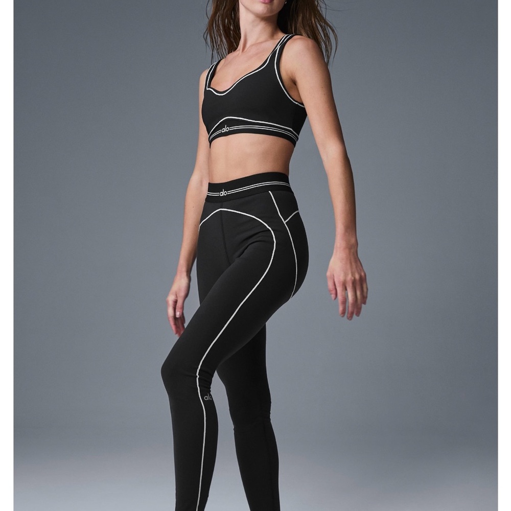 ALO Yoga Black Leggings with White Accents